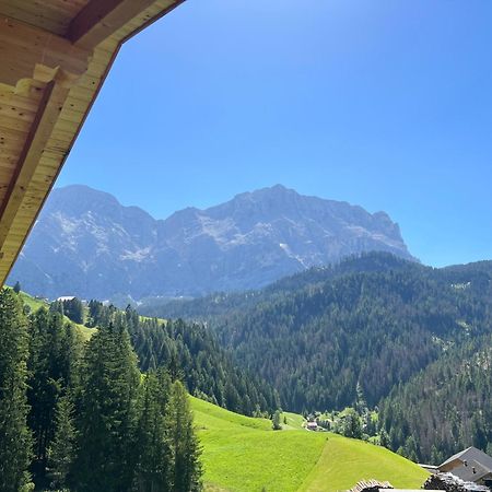 Appartaments Sanderhof لا فالي المظهر الخارجي الصورة